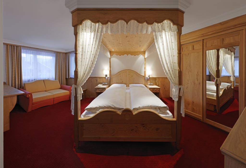Hotel Ingram 塞尔瓦迪加尔代纳山谷 客房 照片